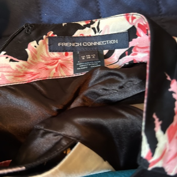 French Connection Floral Black and Pink Dress. Size 4 - Picture 7 of 7